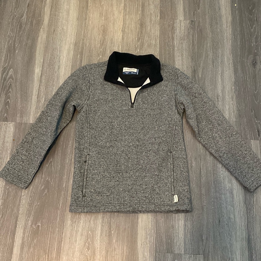 Magellan size M pullover